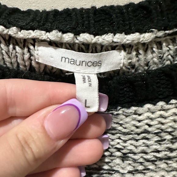 Women's Maurices sweater‎ - Picture 2 of 3